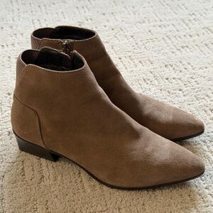 Aquatalia waterproof suede ankle boots